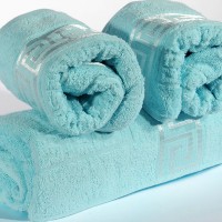 Набор однотонных махровых полотенец Набор однотонных махровых полотенец